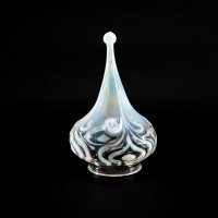 Arts and Crafts Vaseline Glass Teardrop Shades – Stylised Peacock Motifs - Thumbnail 8