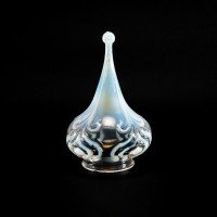 Arts and Crafts Vaseline Glass Teardrop Shades – Stylised Peacock Motifs - Thumbnail 9