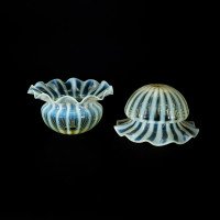 Pair of Vaseline Glass Shades with Radiating Stripes and Ruffled Rims c.1900 - Thumbnail 16