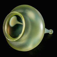 Vaseline Glass Tear-Drop Shade with Alternating Teardrop Motif c.1900 - Thumbnail 7