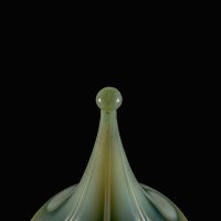 Vaseline Glass Tear-Drop Shade with Alternating Teardrop Motif c.1900 - Thumbnail 10