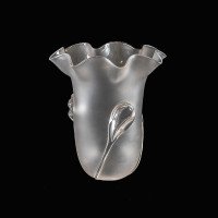 A Pair of Frosted Glass Shades with Teardrop Embellishments & Ruffled Rims - Thumbnail 10