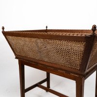 Sir Edwin Landseer Lutyens. A Rare Newspaper Basket with Acorn Finials (replaced) - Thumbnail 18