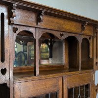 Liberty & Co., attributed. Arts & Crafts Oak Glazed Bookcase - Thumbnail 6