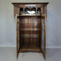 Liberty & Co., attributed. Arts & Crafts Oak Glazed Bookcase - Thumbnail 15