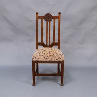 Set of Six English Arts & Crafts Oak Dining Chairs with Carved Floral Roundels - Thumbnail 17