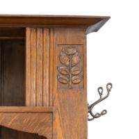 Shapland & Petter, Style of M. H. Baillie Scott, an Arts & Crafts Oak Hall Cupboard - Thumbnail 10