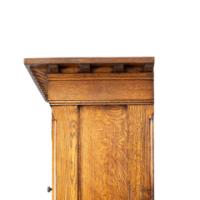 English Arts & Crafts, Craftsman-Made Court Cupboard with Blacksmith Handle - Thumbnail 7