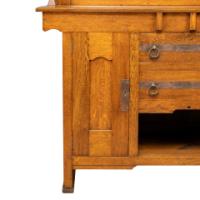 Harris Lebus. A Good Arts & Crafts Oak Sideboard - Thumbnail 12