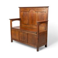 A Simple Arts & Crafts Oak Hall Seat - Thumbnail 3