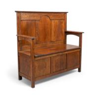 A Simple Arts & Crafts Oak Hall Seat - Thumbnail 1