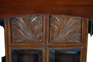 Secessionist Mahogany Display Cabinet, Carved Decoration & Bevelled Glass Doors - Thumbnail 8