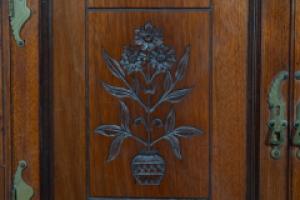 H. W. Batley, attributed. For Gregory & Co., An English Walnut Aesthetic Movement Sideboard - Thumbnail 20