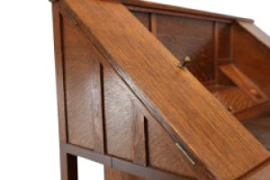 G. M. Ellwood for J. S. Henry. An Arts & Crafts Oak Writing Desk - Thumbnail 10