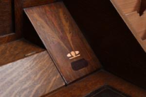 G. M. Ellwood for J. S. Henry. An Arts & Crafts Oak Writing Desk - Thumbnail 16