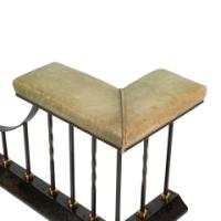 An Arts and Crafts club fender made of brass and cast iron, featuring green leather seats - Thumbnail 6