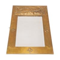 Margaret Gilmour, attributed. An Arts and Crafts Glasgow School brass mirror - Thumbnail 2