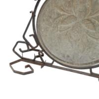 An Arts and Crafts wrought iron dinner gong with brass central plate decorated with wheatsheaf design - Thumbnail 19