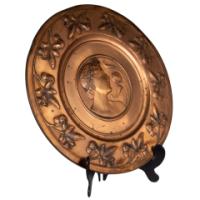 WMF – Pair of Brass Wall Plaques with Embossed Portraits - Thumbnail 10