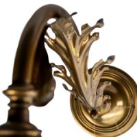 Single Arts and Crafts brass wall light with stylised leaf detail, c.1905 - Thumbnail 15