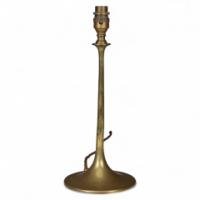 Dryad in the style of An Arts & Crafts brass table lamp with a wide flaring base - Thumbnail 1