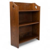 Liberty & Co attri. A little Arts & Crafts oak bookcase with heart cut-outs - Thumbnail 1
