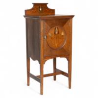 Shapland & Petter – Arts and Crafts oak bedside cabinet - Thumbnail 1