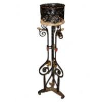 A wonderful hand wrought iron plantstand - Thumbnail 1