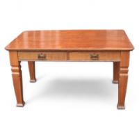 Shapland & Petter, attributed. A Very Good Quality Arts & Crafts Oak Two-drawer Desk - Thumbnail 1