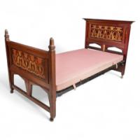 Shapland and Petter. A stunning 4' wide bed - Thumbnail 1