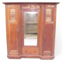 Shapland and Petter. An Arts and Crafts oak treble wardrobe in the Glasgow Style - Thumbnail 1