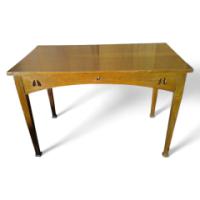 E A Taylor for Wylie and Lochhead. A top quality Glasgow School Arts and Crafts quarter sawn oak oblong table - Thumbnail 1