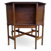 Heals of London. Arts and Crafts oak octagonal side table - Thumbnail 1