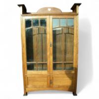 E A Taylor for Wylie and Lochhead. A good Glasgow School oak bookcase - Thumbnail 1