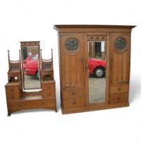 Shapland and Petter. An oak bedroom pair with matching double bed - Thumbnail 1