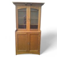 Arthur Simpson. A good early Arts and Crafts oak bookcase - Thumbnail 1