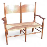 William Birch. A good William Birch Arts and Crafts oak settle - Thumbnail 1