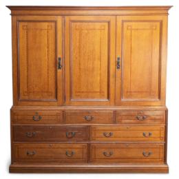 Linen Presses