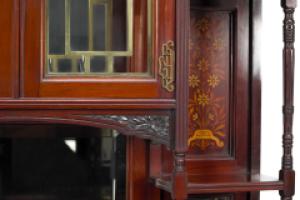 Henry William Batley for Gillow and Co. – Aesthetic Movement Walnut Cabinet - Thumbnail 9