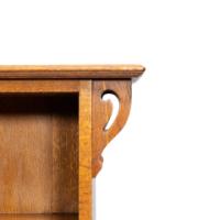 Wylie and Lochhead, in the style of. Arts and Crafts oak bookcase with cupboard - Thumbnail 10