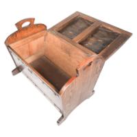 Shapland and Petter or Liberty & Co., attributed. Arts and Crafts oak blanket box - Thumbnail 8
