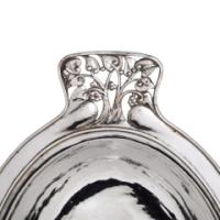 Guild of Handicraft, attributed. Pair of silver-plated vegetable dishes by C. R. Ashbee - Thumbnail 5