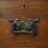 Liberty & Co., Attributed. Arts and Crafts Oak Dressing Table - Thumbnail 17