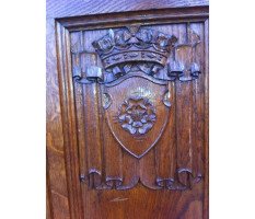Panelling from The Supreme High Court, opposite The Houses Of Parliament. London - Thumbnail 8