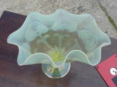 James Powell of Whitefriars. A hand blown Art and Crafts Vase - Thumbnail 3