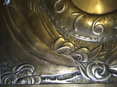 Margaret Gilmour. An exceptional and large Glasgow School brass wall clock - Thumbnail 10