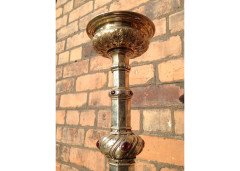 An impressive pair of tall Arts and Crafts silver plated candle stick - Thumbnail 4