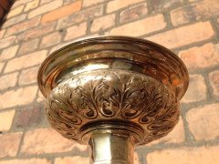 An impressive pair of tall Arts and Crafts silver plated candle stick - Thumbnail 5