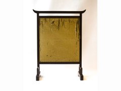 E W Godwin (attributed). An Anglo Japanese fire screen with Japanese silk - Thumbnail 3