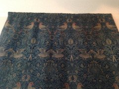 William Morris. A double woven 'Bird' wall hanging - Thumbnail 3